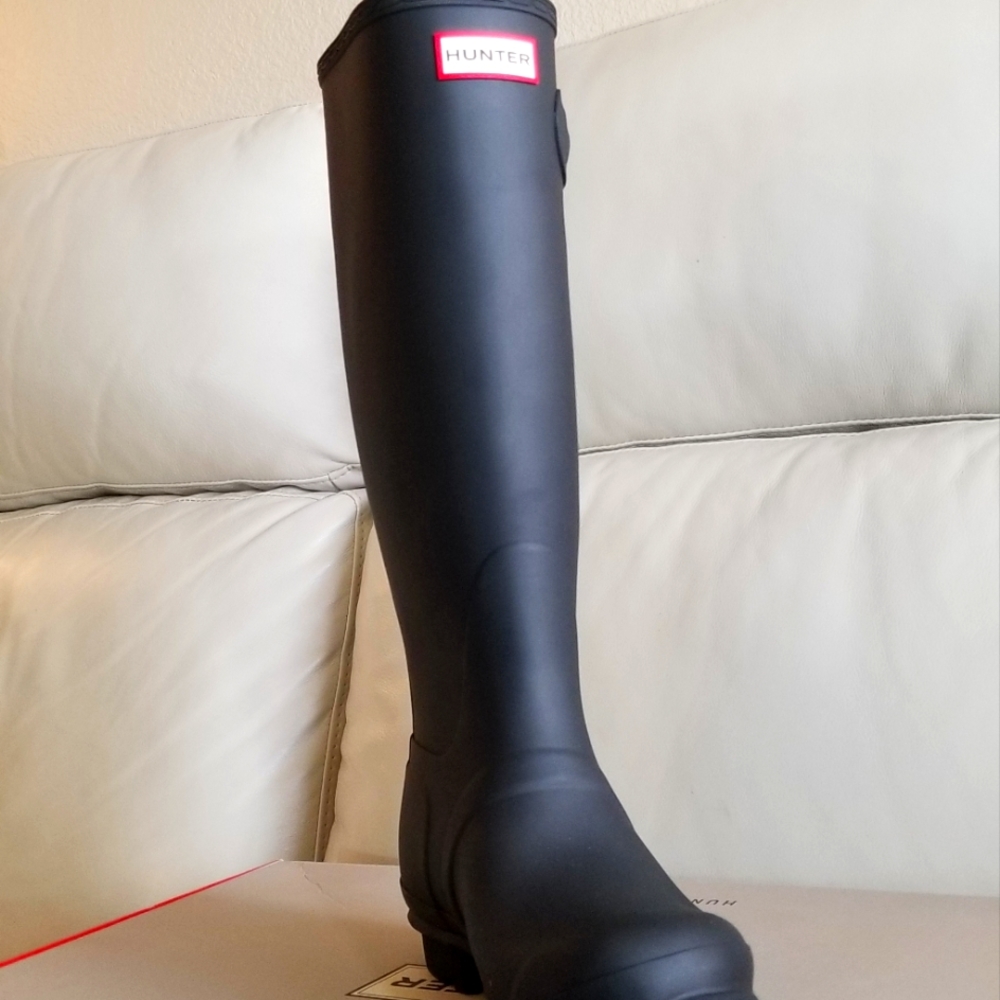 Hunter matte rainboots